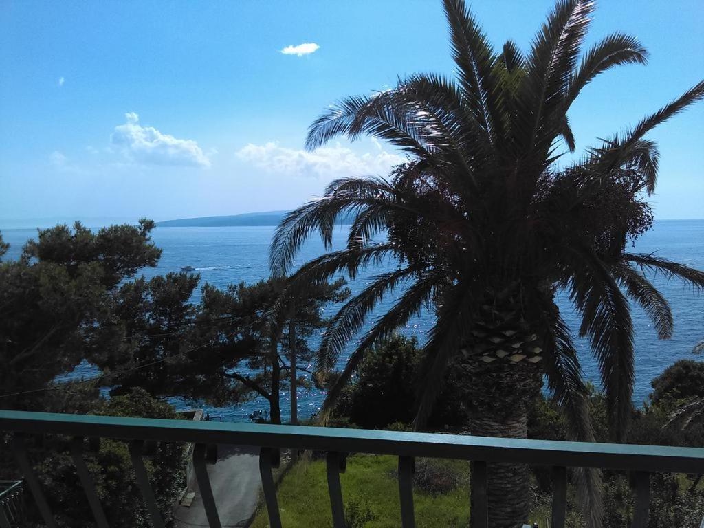 Villa Bratus Promajna Exteriér fotografie