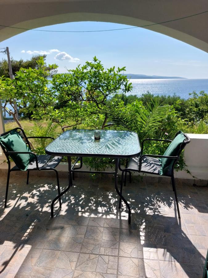 Villa Bratus Promajna Exteriér fotografie