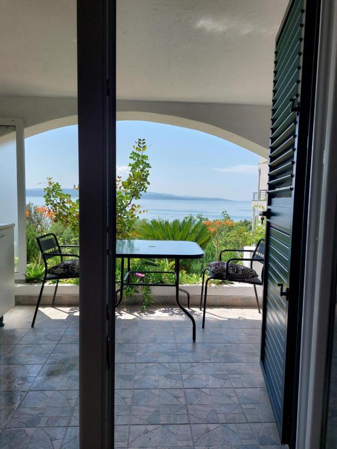 Villa Bratus Promajna Exteriér fotografie