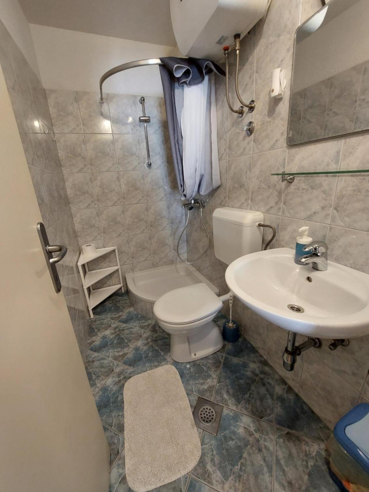 Villa Bratus Promajna Exteriér fotografie